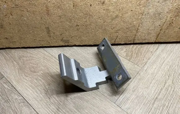 BMW X3 F25 Rear door lower hinge 7160825