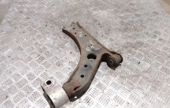 Volkswagen Golf V Front lower control arm/wishbone