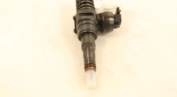 Skoda Octavia Mk1 (1U) Fuel injector 0414720039