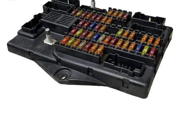 Jaguar XJ X350 Fuse module 7W9314A073CA