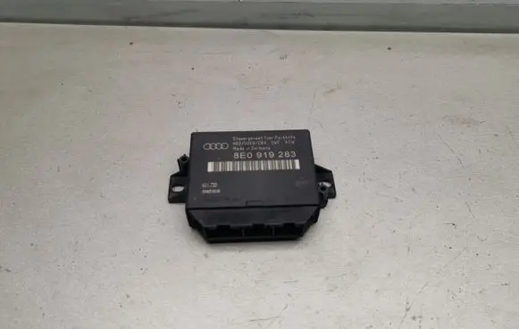 Audi A6 S6 C5 4B Parking PDC control unit/module 8E0919283