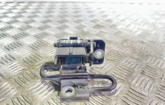 Audi A3 S3 8P Front door lower hinge 8E0831412E
