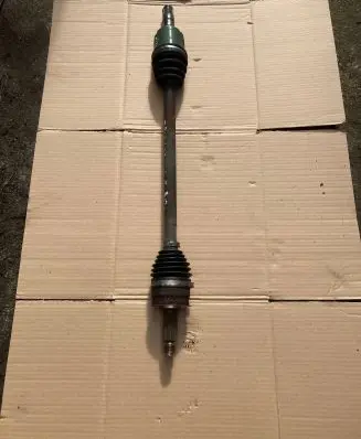 Subaru B9 Tribeca Front driveshaft