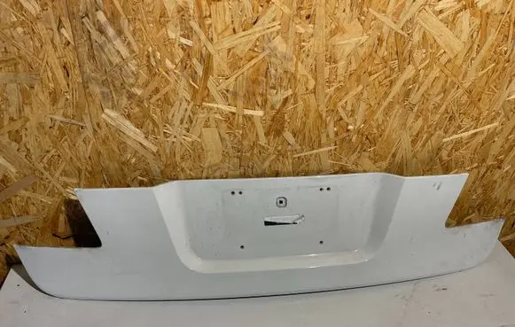 BMW 7 F01 F02 F03 F04 Tailgate trim 7186533 7191088