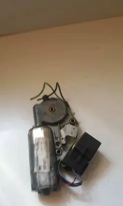 BMW 3 E36 Wiper motor 8357457