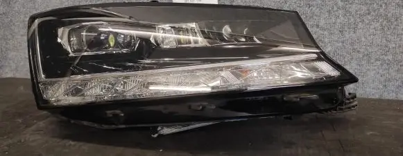 Skoda Fabia Mk4 (6VA) Headlight/headlamp 6V1941016E