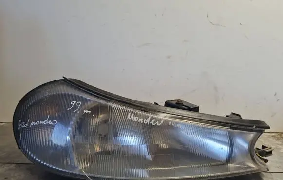 Ford Mondeo Mk III Headlight/headlamp 98BG13005SFE 0301098208