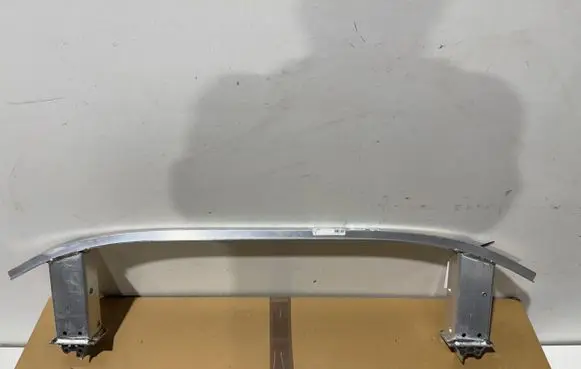 Volvo V60 Front bumper cross member 32246766