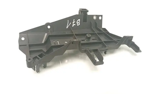 BMW 5 F10 F11 Other engine bay part 7811112 13627811112 13.627811112