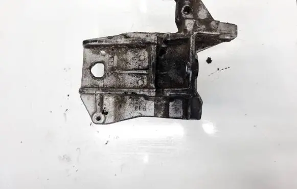 Subaru B9 Tribeca Engine mounting bracket 246260558 246260-558