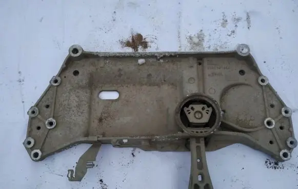 Skoda Octavia Mk2 (1Z) Front subframe 1k0199369g