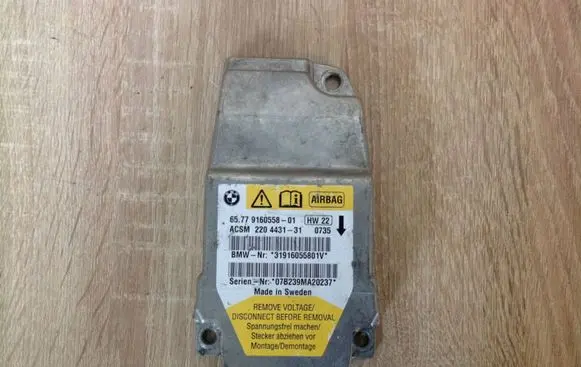 BMW 5 E60 E61 Airbag control unit/module 220443131 916055801