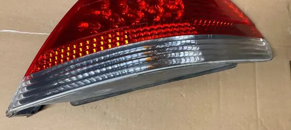 BMW 7 E65 E66 Rear/tail lights E1011238 E1011237