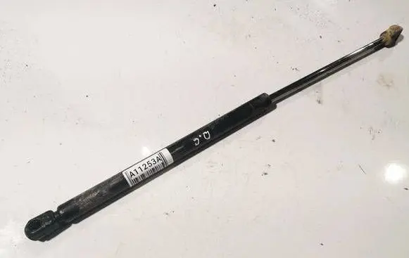 Volkswagen Golf IV Tailgate/trunk strut/damper 