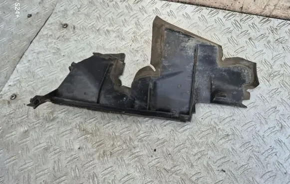 Renault Megane III Intercooler air guide/duct channel