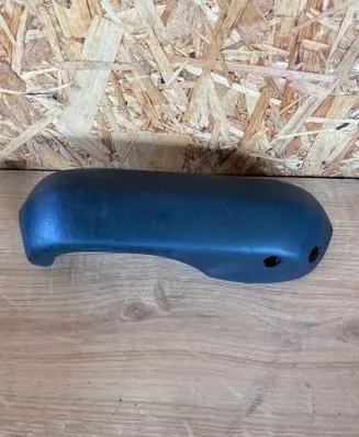 BMW 5 E28 Rear door handle trim 