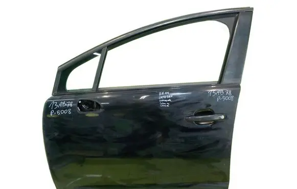 Peugeot 5008 Front door PRZOD