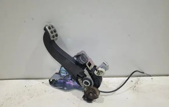 Mercedes-Benz GLK (X204) Handbrake/parking brake lever assembly A2044200484