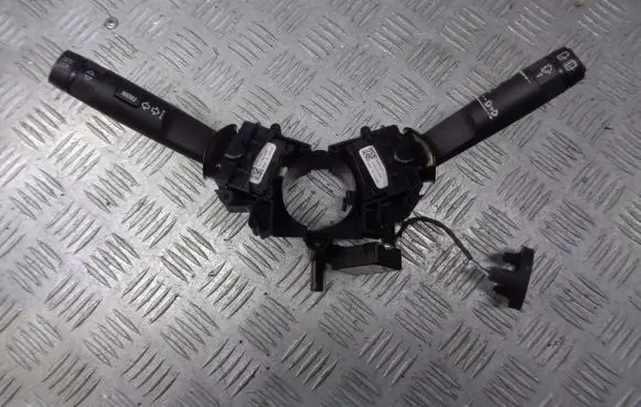 Opel Astra H Headlight wiper switch 