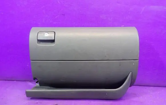 Audi A3 S3 8L Glove box 8L1857095
