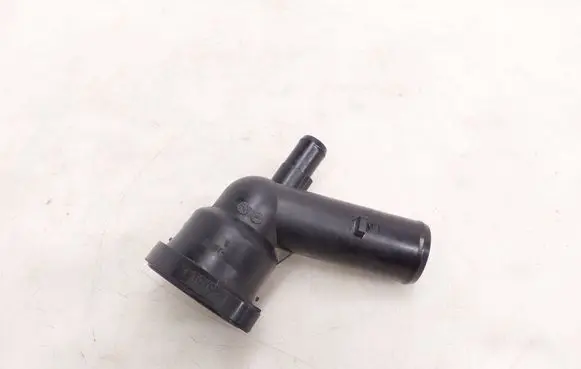 Toyota RAV 4 (XA50) Thermostat/thermostat housing 22L19