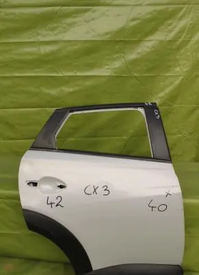 Mazda CX-3 Front door 000259