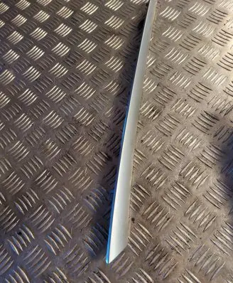 Audi A8 S8 D3 4E Front door trim bar 8T0867410