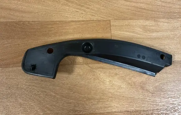 BMW 5 E60 E61 Engine compartment rubber 7034160 74850610