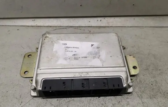 Nissan Almera N16 Engine control unit/module 237105M300
