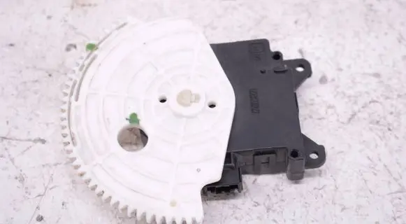 Toyota Auris E180 Air flap motor/actuator MF1138002800 2800PLS MF113800