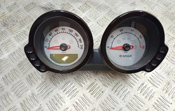 Smart ForFour I Speedometer (instrument cluster) A4545403311 PMN901972 T102795002