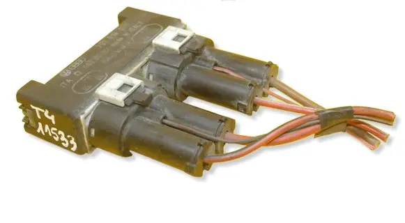 Volkswagen Transporter - Caravelle T4 Coolant fan relay 701919506 5836000