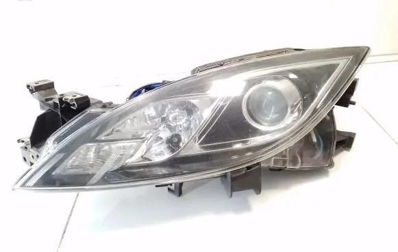 Mazda 6 Headlight/headlamp