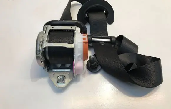 Mercedes-Benz B W247 Front seatbelt 309466999228AL KR1CN2V2AH