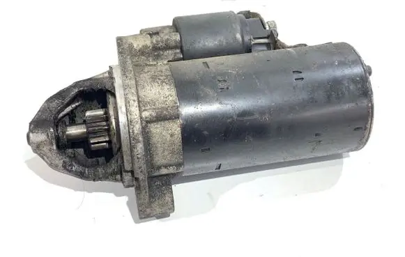 Mercedes-Benz Vito Viano W638 Starter motor 0041518901