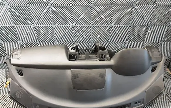 Nissan Murano Z51 Dashboard 682001AT0B