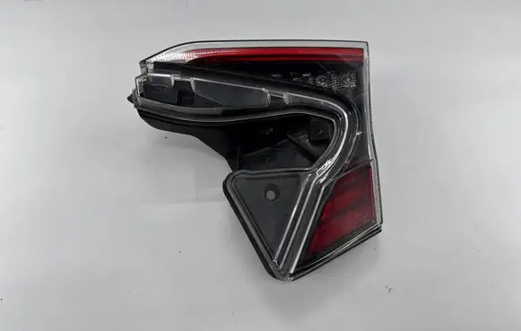 Toyota C-HR I Tailgate rear/tail lights 81580F4021
