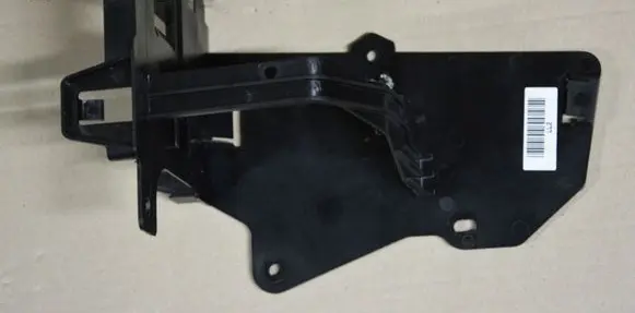 Volkswagen Touareg II Other trunk/boot trim element 7P0907333