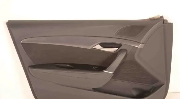 Hyundai i40 Front door card panel trim 823303Z000