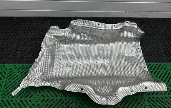 BMW X5 G05 Exhaust heat shield 22194810 5148 9477792