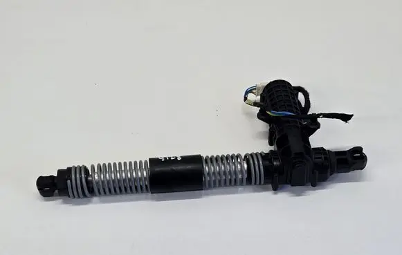 BMW 5 G60 G61 Tailgate/trunk strut/damper 5A01518