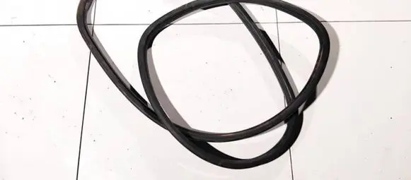 Jeep Cherokee Rubber seal rear door 