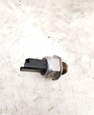 Renault Master III Fuel pressure sensor 28389853
