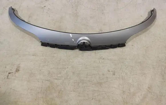 Opel Insignia A Tailgate trim 464192822