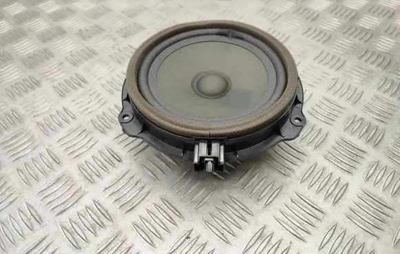 Ford Focus Front door speaker H1BT18808FB