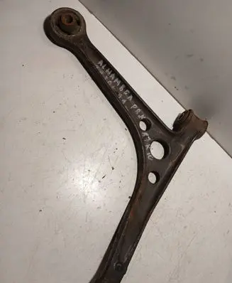 Seat Alhambra (Mk1) Front lower control arm/wishbone
