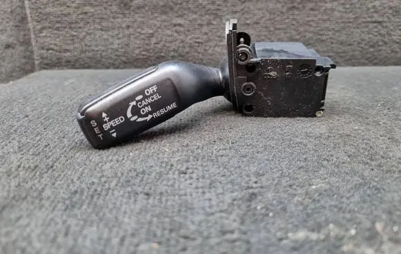 Audi A6 S6 C6 4F Cruise control switch 4E0953521 4E0953521B4PK