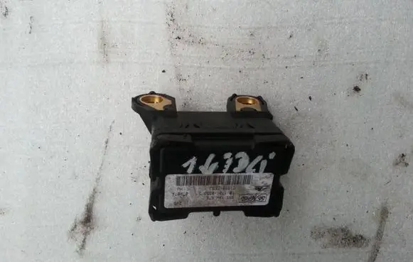 Ford Focus ESP acceleration yaw rate sensor