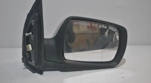 KIA Sedona Front door electric wing mirror 