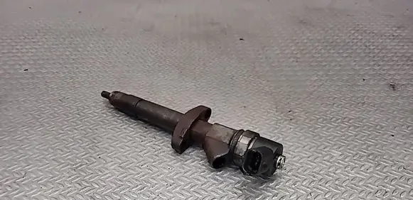 Fuel injector